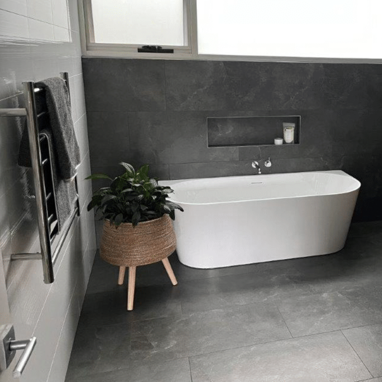 Thermogroup 8 Bar Thermorail Polished Stainless Steel Towel Ladder 750x700mm