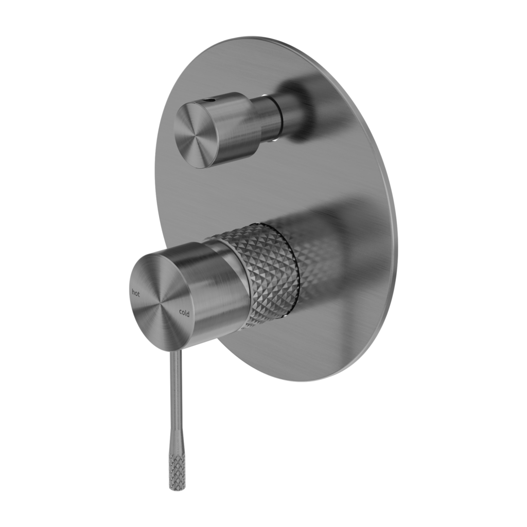 graphite shower /bath mixer with round backplate