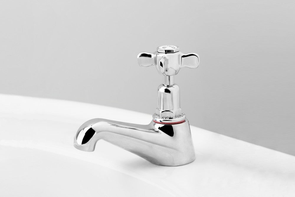 traditional style hot and cold fixed bathroom basin taps