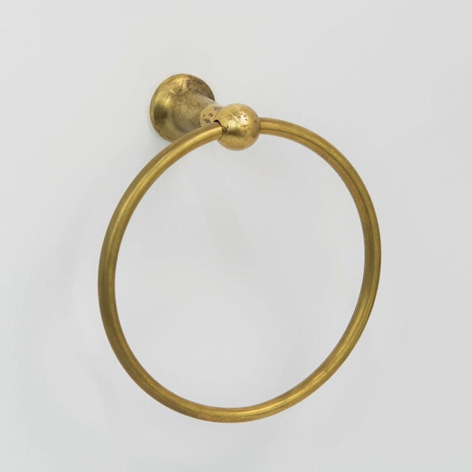CB Ideal Roulette Towel Ring
