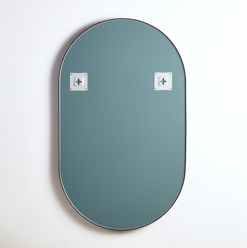 Donii Iyra Oval Mirror Matte Black