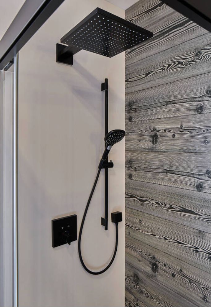 Hansgrohe Unica Shower Bar S Puro  90cm With Isiflex 1.6m Shower Matte Black