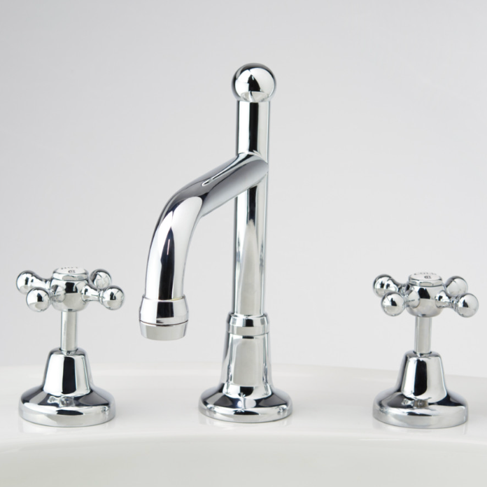 CB Ideal Roulette Basin Set With Swivel Victor Outlet