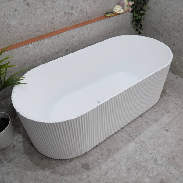 Donii Verona Groove Freestanding Bath Matte White 1500/1700