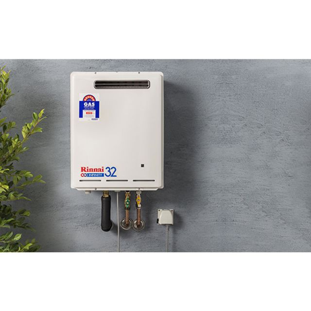 Rinnai Infinity 32L Continuous Flow NG Hot Water Unit <span class="deliveredinstalled"></span>